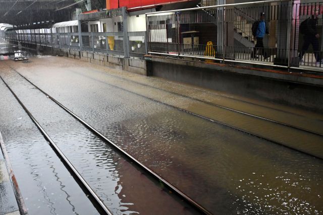 Catat KRL Tangerang Duri Hanya Sampai Batu Ceper