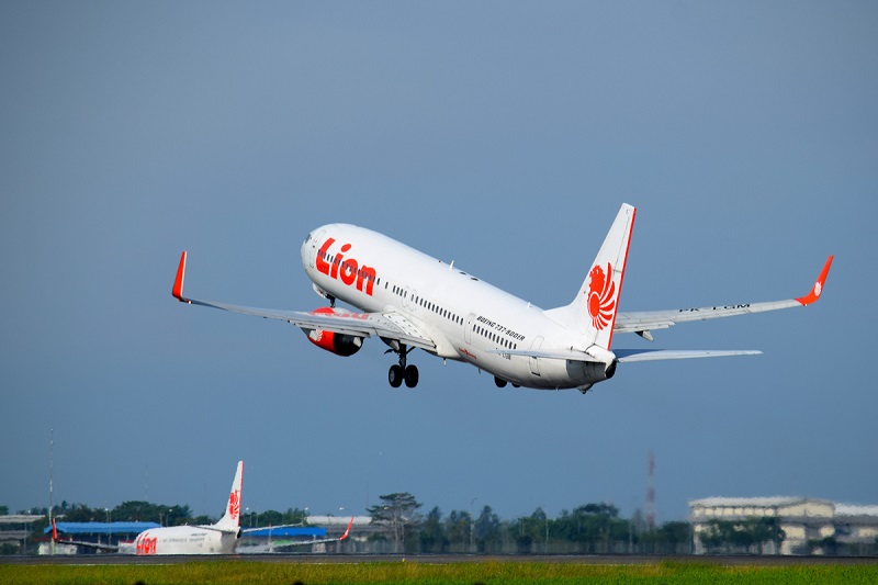 Lion Air Setop Penerbangan Umrah Dari 13 Kota Di Indonesia