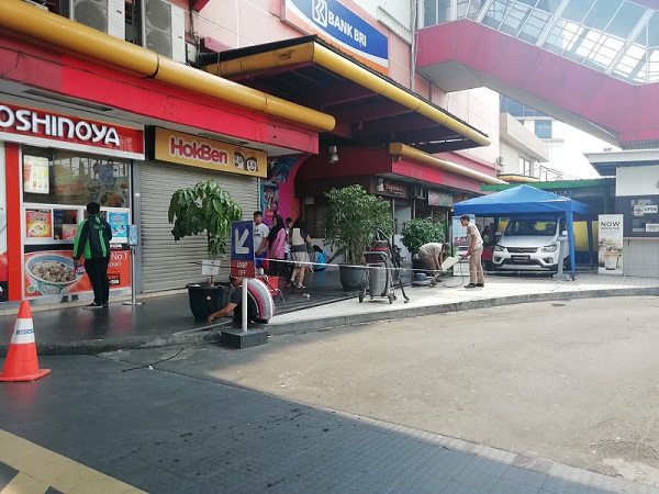 Seorang pria tewas setelah lompat dari lantai 7 PGC