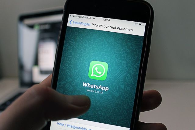 Kekhawatiran privasi data dari teknologi Meta AI WhatsApp