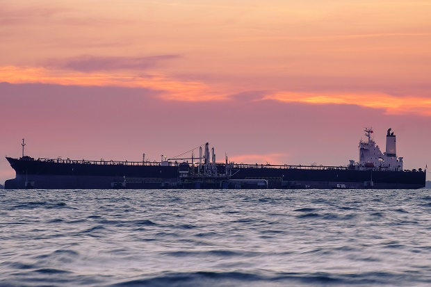 Serangan terhadap tanker Arab Saudi terjadi pada Rabu pagi.