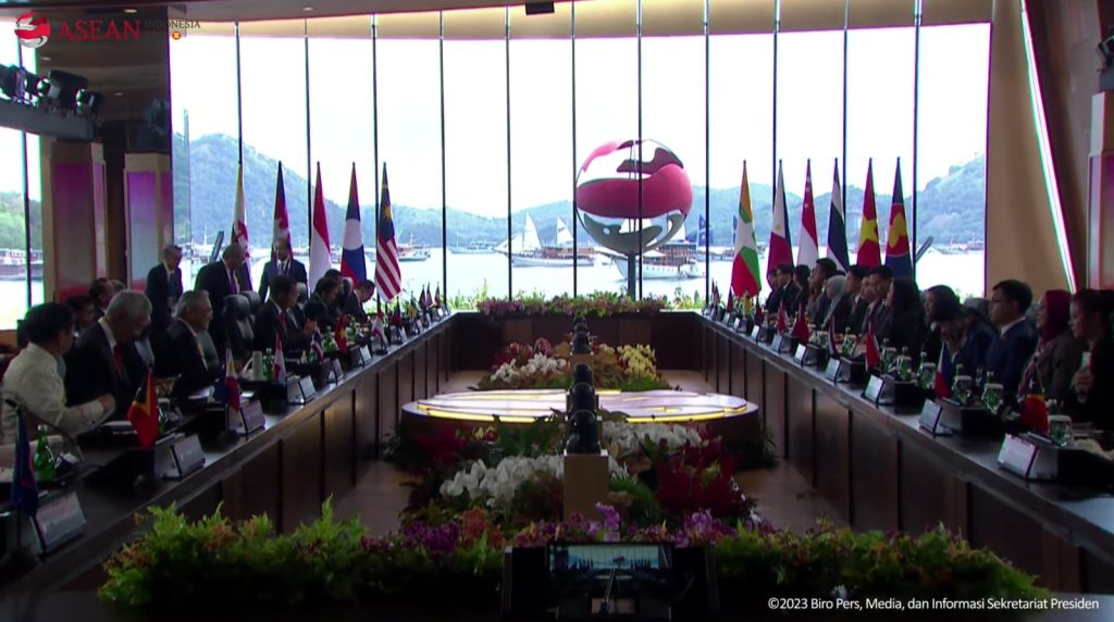 Jokowi ajak negara ASEAN tindak tegas pelaku perdagangan orang