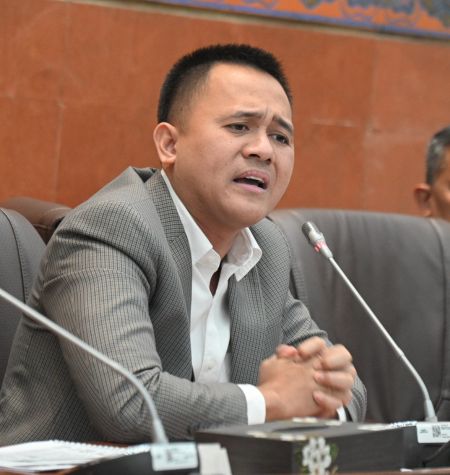 Mufti Anam: Masyarakat bingung tagihan listrik naik setelah diskon berakhir