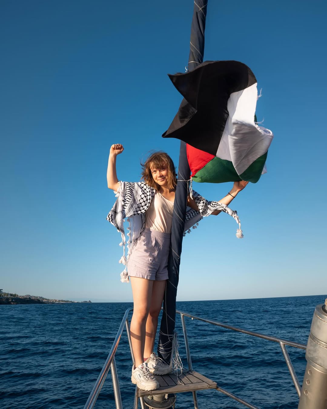 Kenapa Greta Thunberg nekat menembus blokade laut Israel?