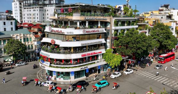 Mal Shark Jaw: Antara modernisasi dan hilangnya narasi kolektif kota Hanoi