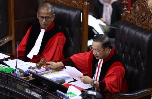 MK resmi larang wamen rangkap jabatan, apa dampaknya?