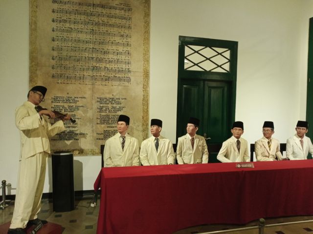 Di mana Sukarno saat Sumpah Pemuda?