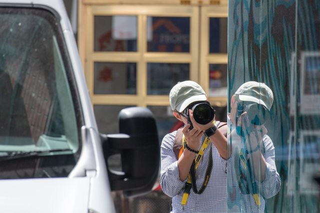 Fotografi jalanan: Persimpangan antara etika dan kebebasan