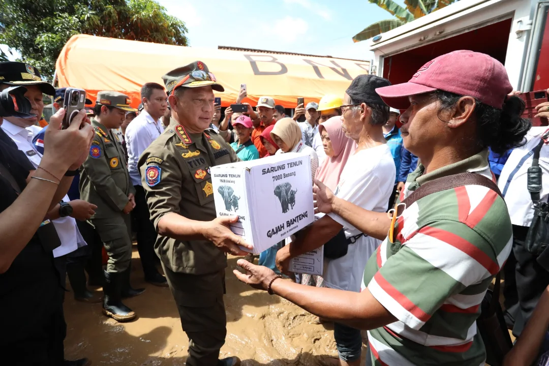 Mendagri Tito tinjau lokasi longsor Cilacap, minta pemda perkuat mitigasi bencana