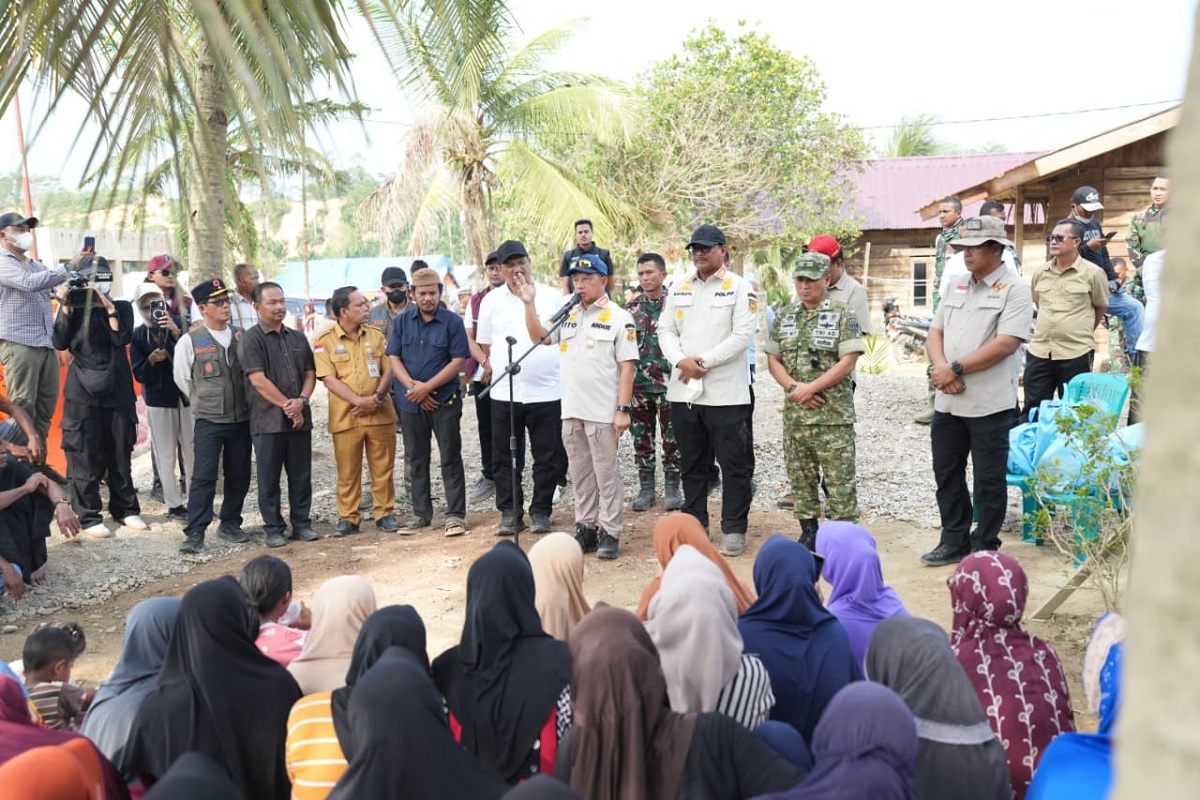 Tito Karnavian temui penyintas bencana di Aceh Tamiang