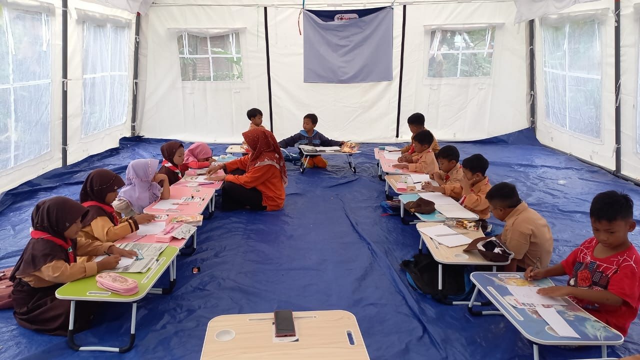 Satgas PRR targetkan tak ada lagi siswa belajar di tenda pada tahun ajaran baru