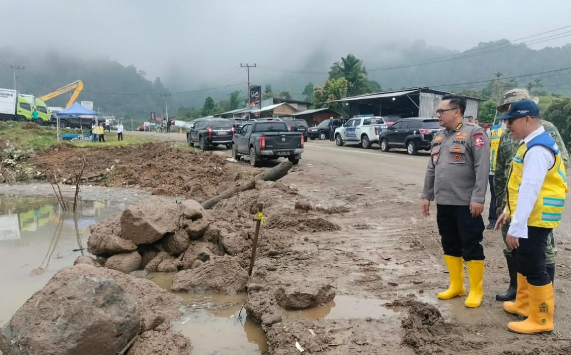 Solok percepat normalisasi dua sungai, perlindungan hulu disiapkan pascagalodo