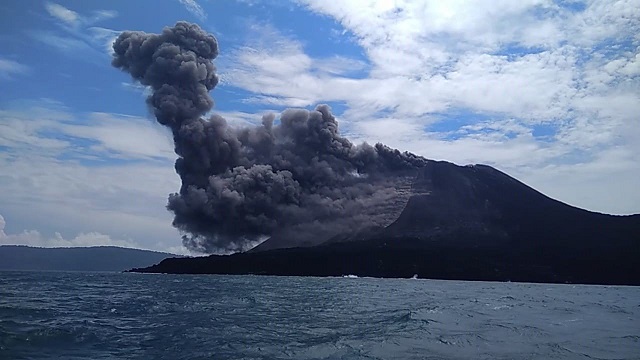 anak gunung krakatau